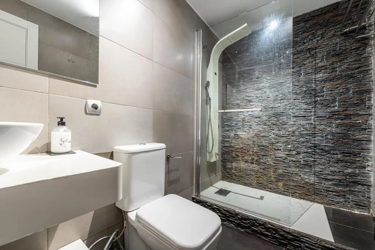 Holiday Apartment Tres Coronas Fuengirola 0*,  Spagna